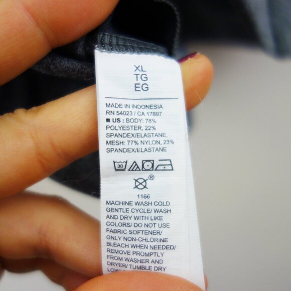 ❌SOLD❌Old Navy Medium Support PowerSoft Racerback Sports Bra in Graphite (XL) - Picture 6 of 6